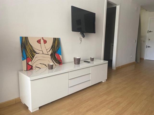 Apartamento Салоу Екстериор снимка
